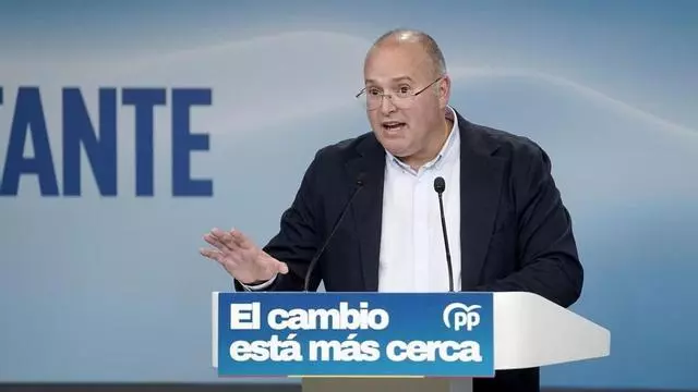 PP y Vox anuncian un acuerdo para sus listas al Senado en las elecciones del 29N