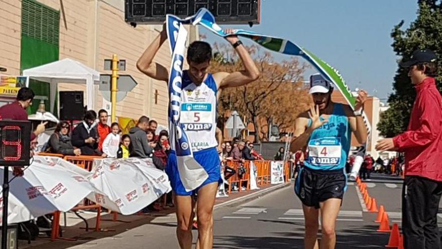Marc Tur se proclama campeón de España de 50 kilómetros marcha
