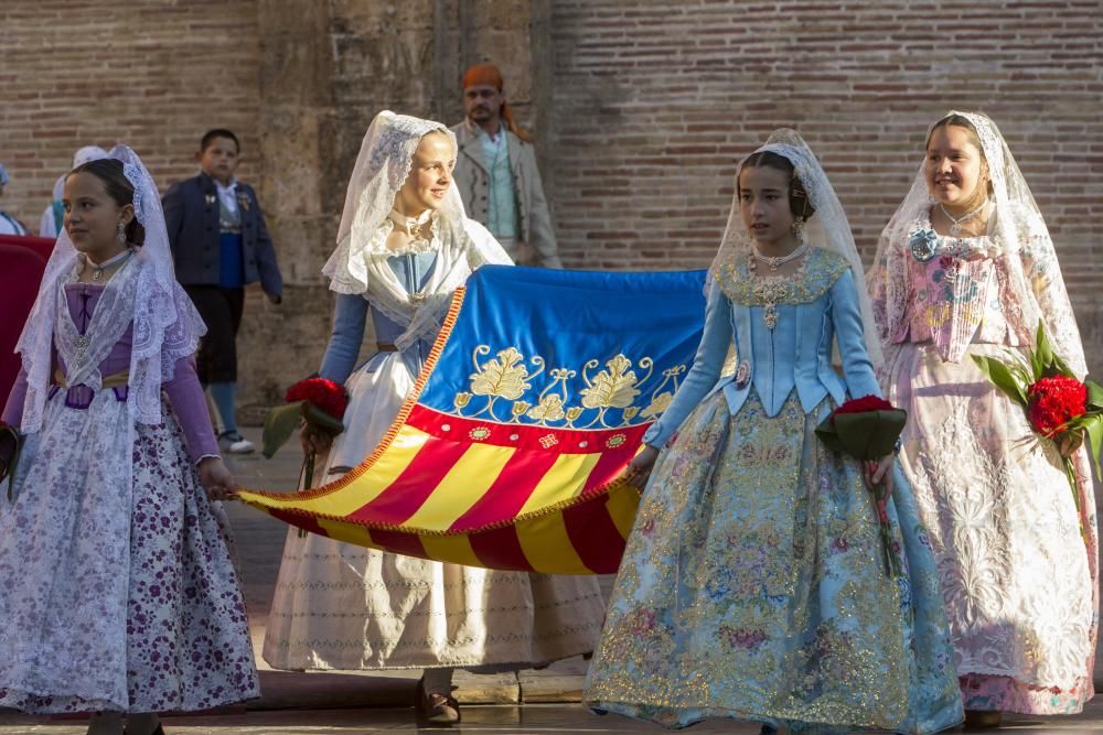 Primer día de Ofrenda de Fallas