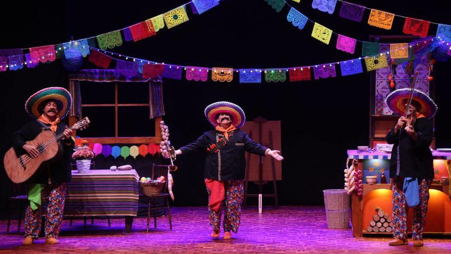 Tres simpáticos chefs que
homenajearon a México. | G. S.