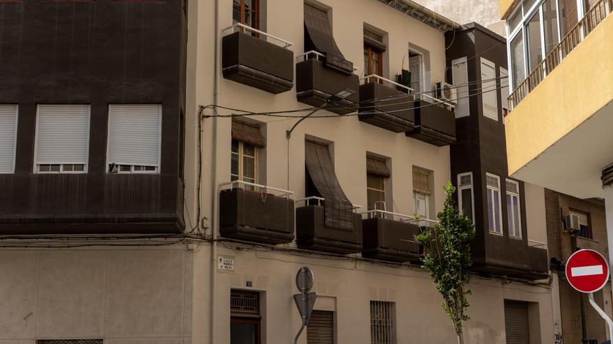 Dos detenidos en Alicante tras morir su compañera de piso al caer al vacío