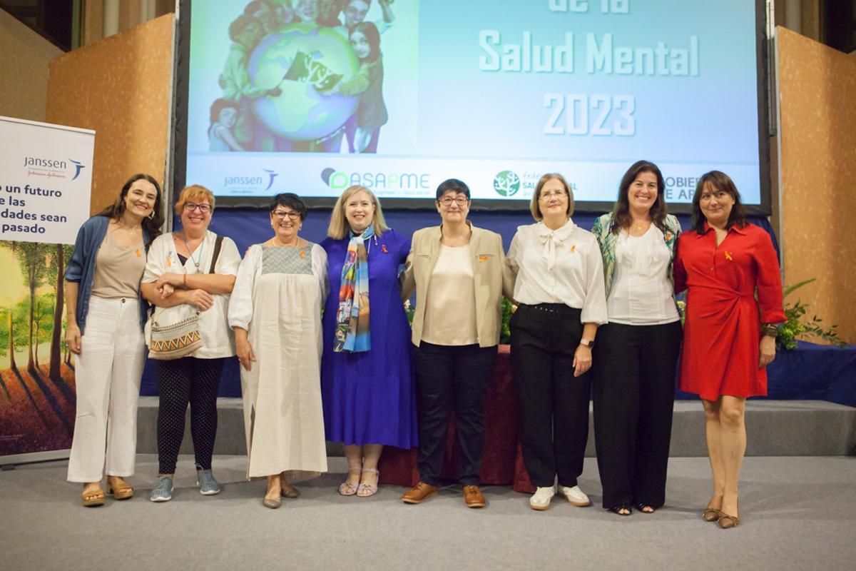 Representantes de las diferentes asociaciones que integran la Federación Salud Mental Aragón.