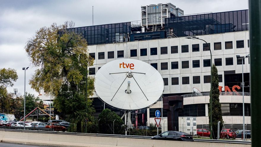 El nou canal de RTVE íntegrament en català començarà a emetre en proves al voltant de la Diada