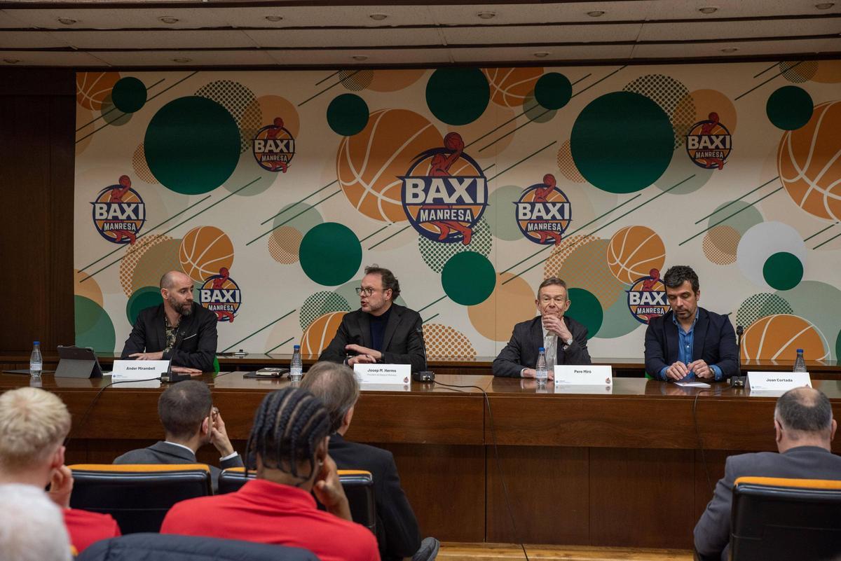 Imatges de la presentació de la refundació de la Fundació del Bàsquet Manresa