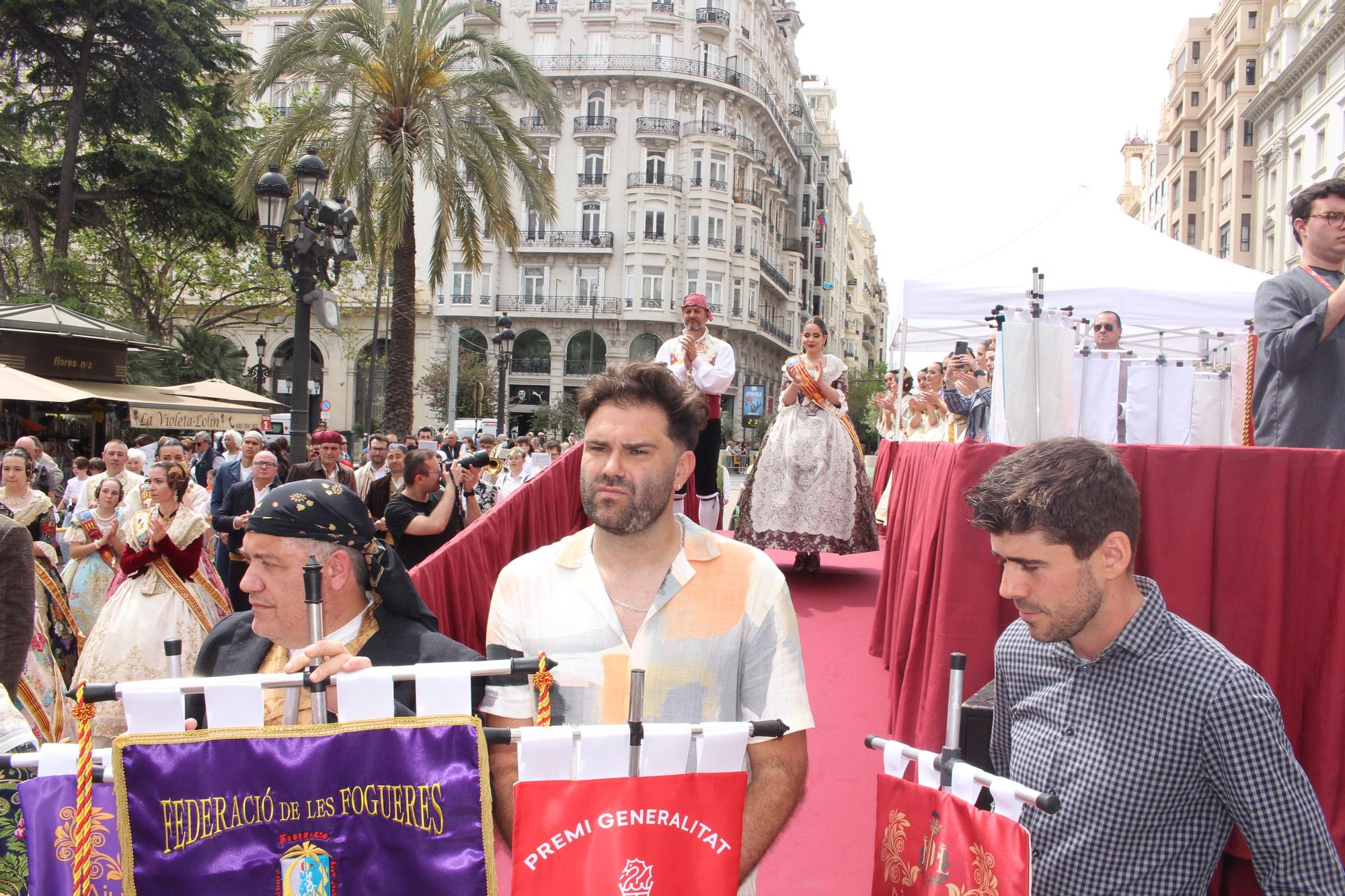 Las Fallas homenajean a Algarra en la entrega de premios