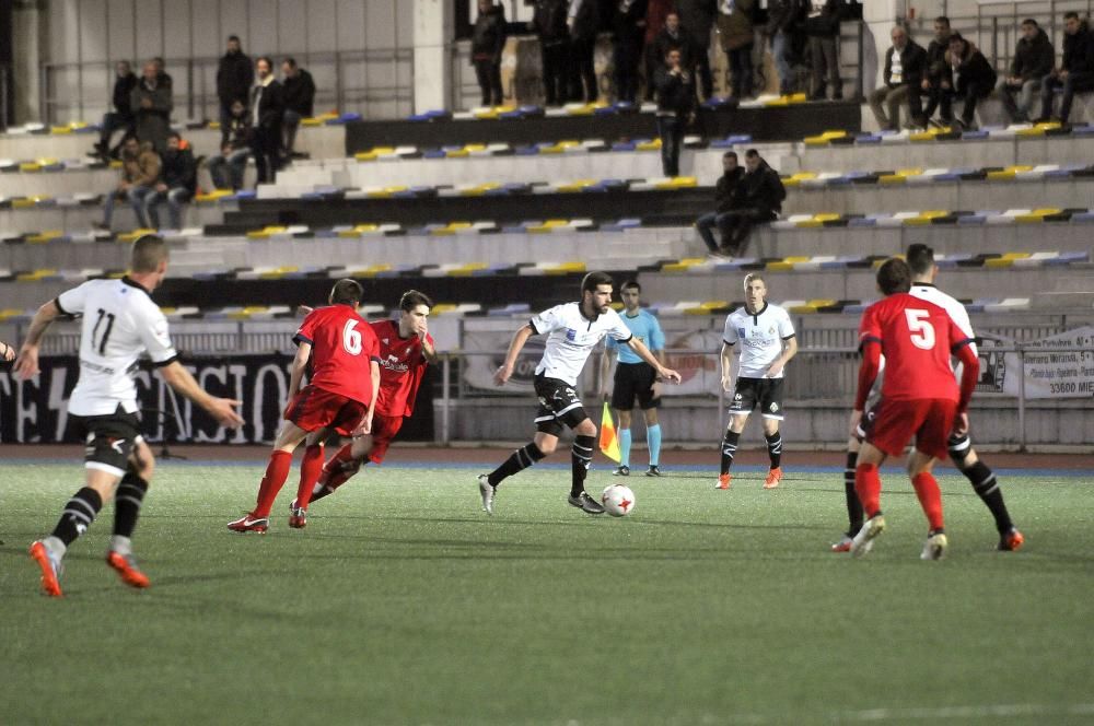 El Caudal - Osasuna B, en imágenes