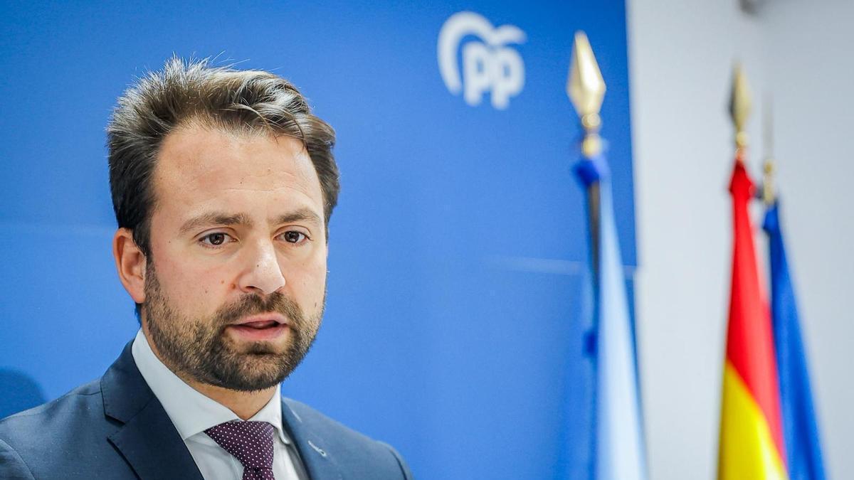 Álvaro Queipo, durante su comparecencia ante los medios.