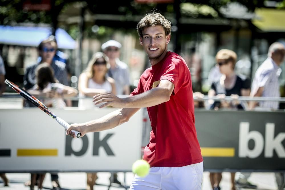 Partido de exhibición del Torneo Dionisio Nespral entre Pablo Carreño y Albert Montañés en el Paseo de Begoña