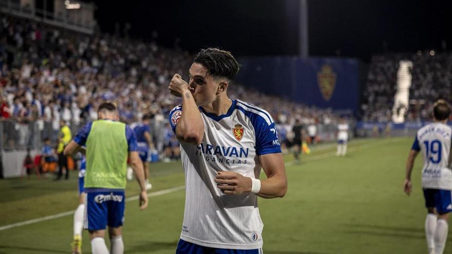 La carta de presentación de Espiau en el Real Zaragoza: dos goles y participación directa en otros tres en solo 100 minutos: