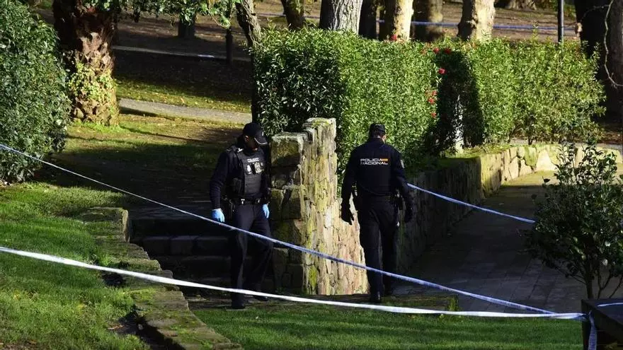 El detenido por homicidio en el parque de A Coruña asestó varias puñaladas a su víctima