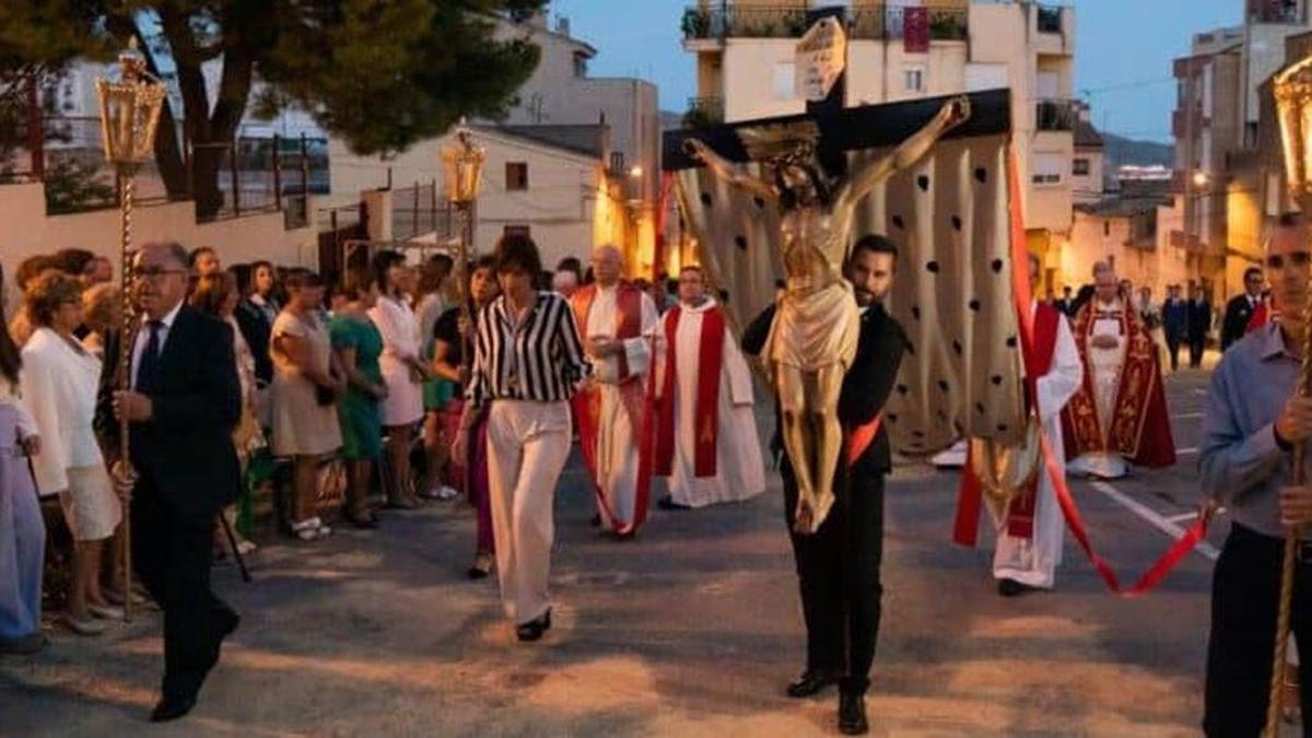 Imagen de la procesión en honor al Santísimo Cristo de l'Alcora