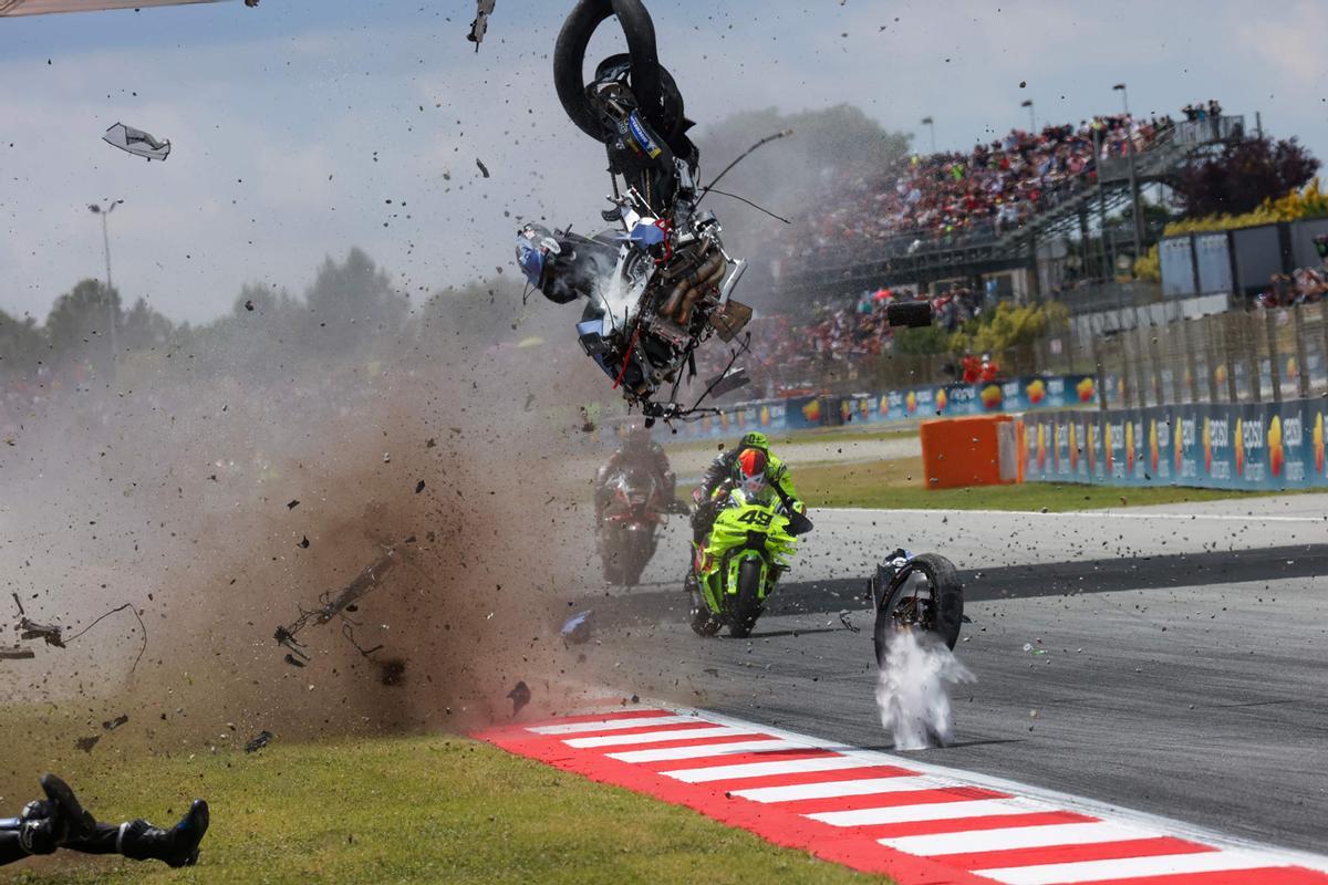 Accidente de Alex Márquez en el Gran Premio de Catalunya de Moto GP