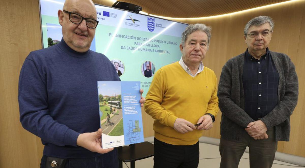 Presentación del estudio, ayer en el Concello. | GUSTAVO SANTOS