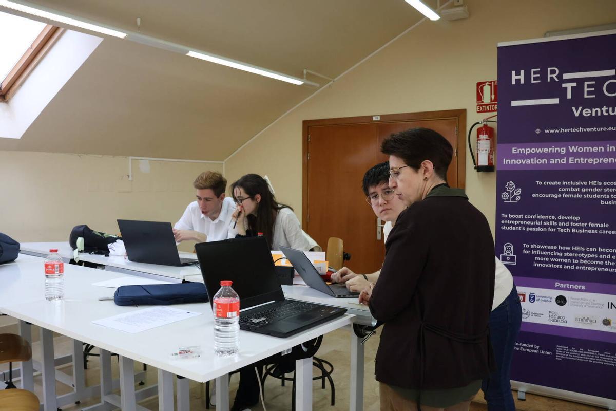 El Campus Viriato acoge el Hackathon HerTechVenture