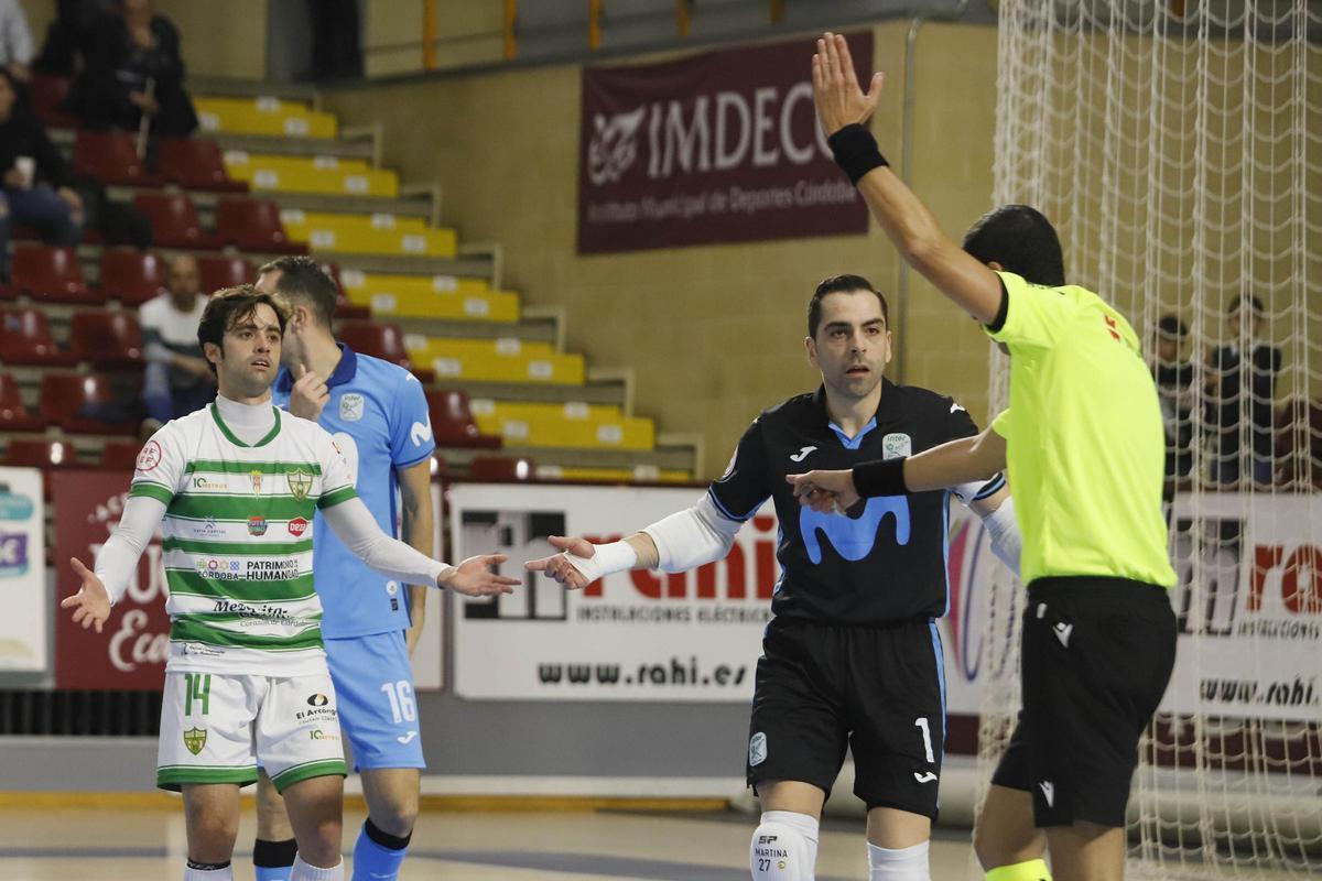 Un lance del partido disputado en Vista Alegre en la primera vuelta entre el Córdoba y el Inter.