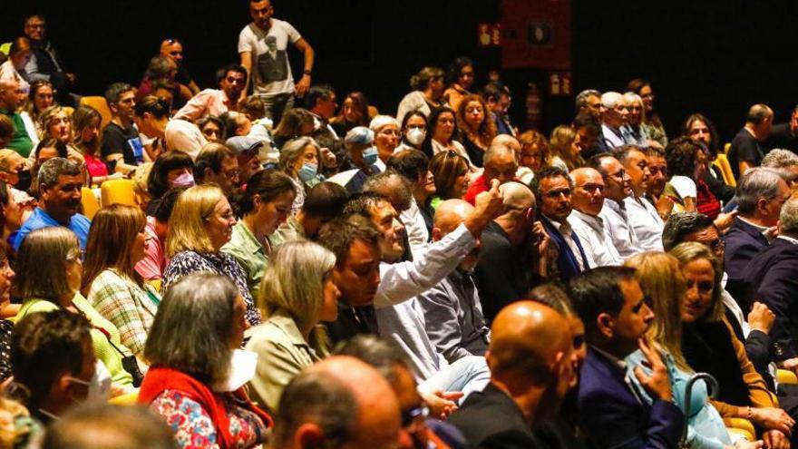 Público en el Auditorio de O Grove.