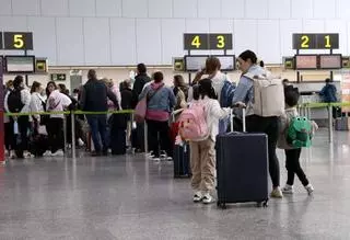 El desembarco de Wizz Air y Fly2Galicia cierra una etapa negra en Lavacolla
