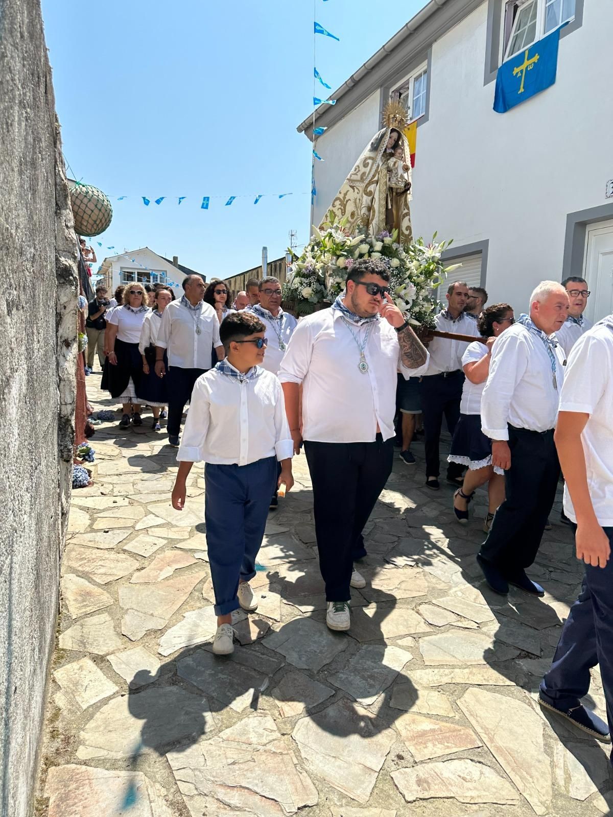 EN IMÁGENES: La procesión de la virgen del Carmen en Tapia de Casariego