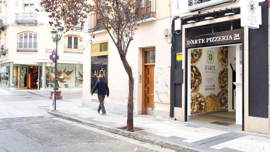 Así son los cajeros de pizzas de Zaragoza