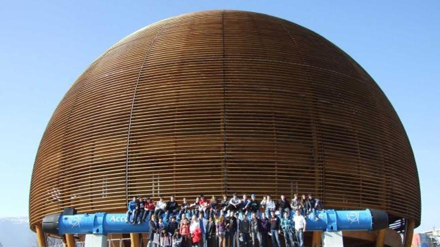 El Cern Busca En La Politecnica De Gijon Informaticos Para Su Centro De Ginebra La Nueva Espana