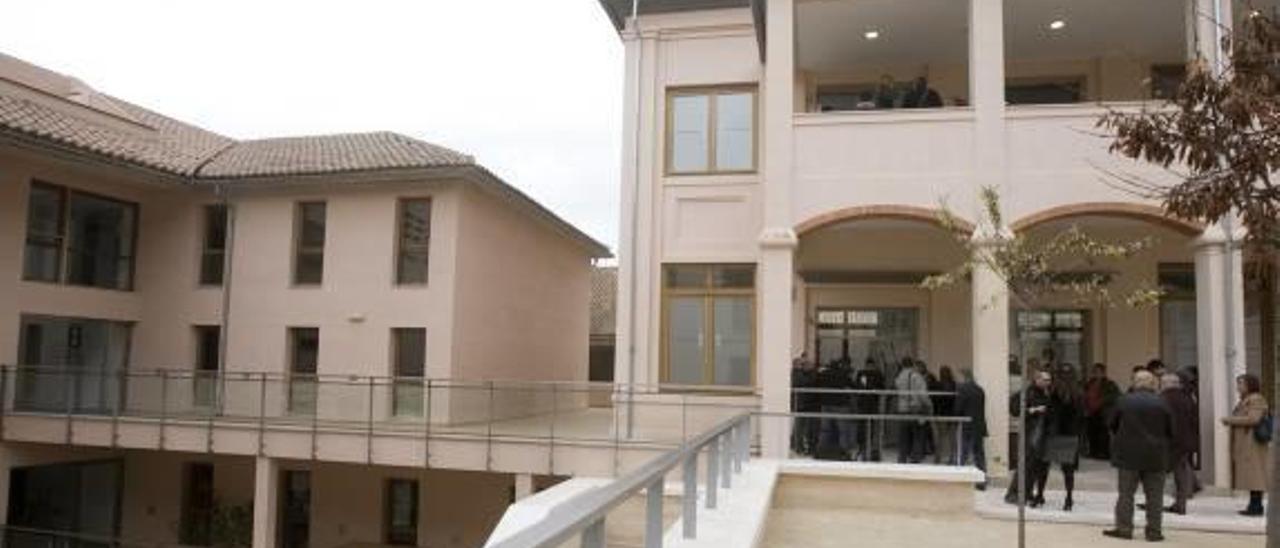 Un juzgado ordena a Xàtiva el pago de 147.253 euros a la constructora de la Escuela de Adultos