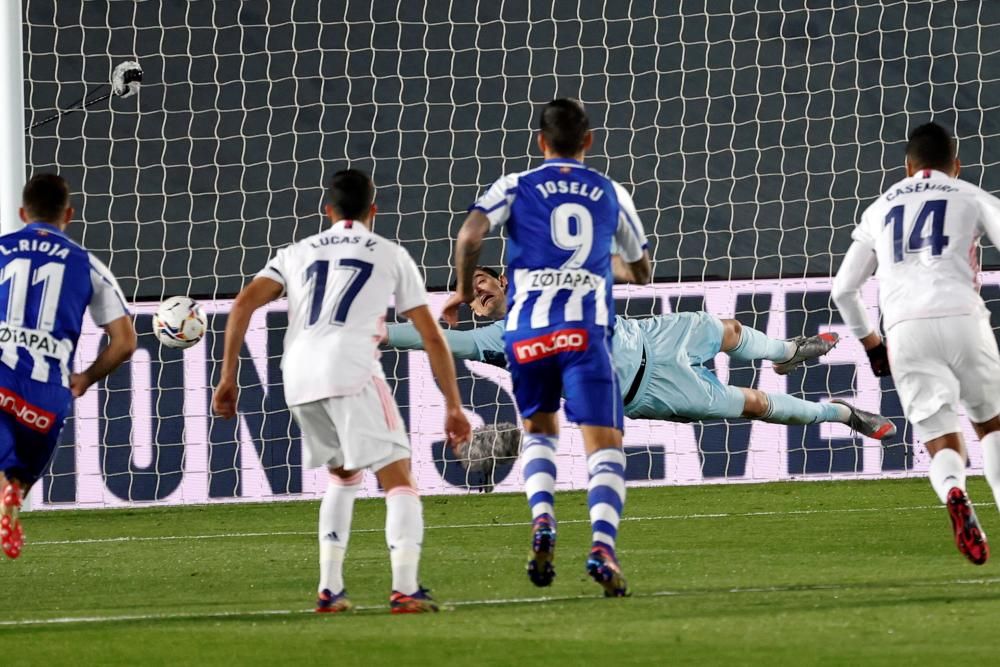 LaLiga Santander: Real Madrid - Alavés.