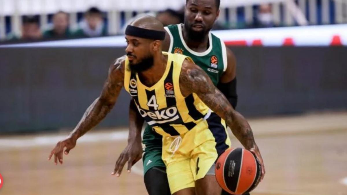 Lorenzo Brown, con la camiseta de Fenerbahçe