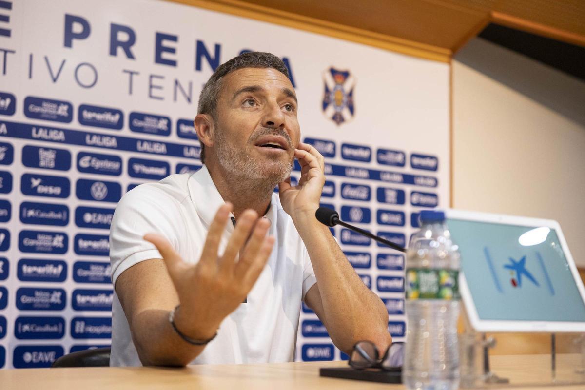 Rueda de prensa de Óscar Cano tras su destitución como entrenador del CD Tenerife