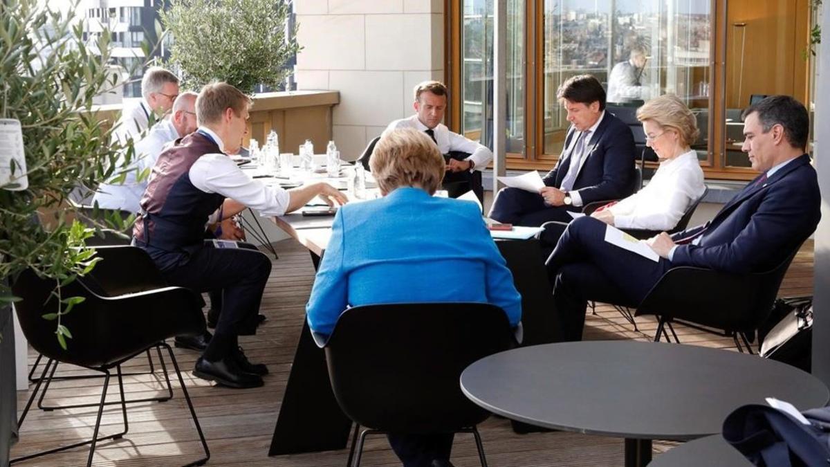 Los mandatarios reunidos en la Cumbre europea.