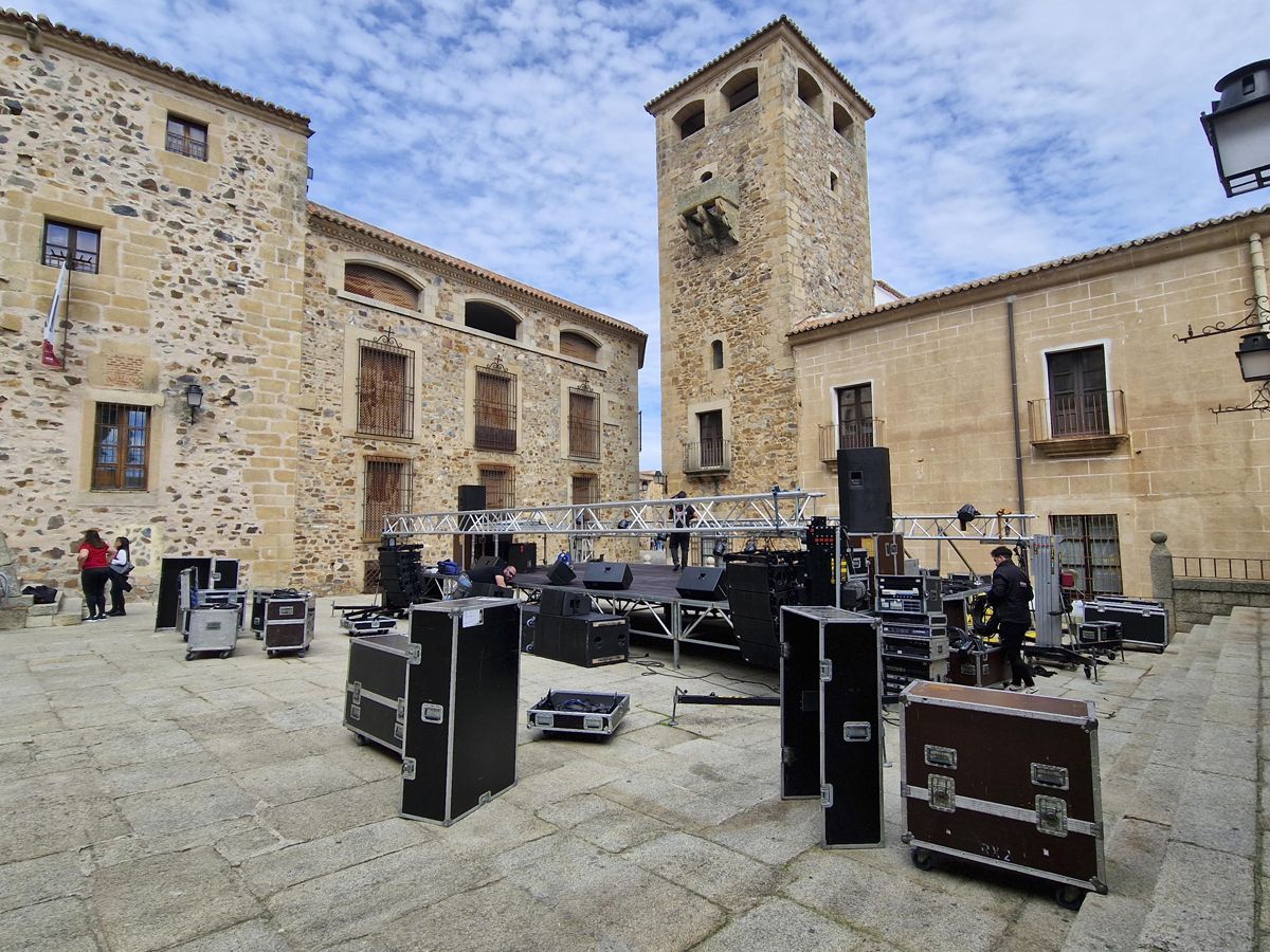 Fotogalería | Los preparativos para el encuentro Jato en Cáceres