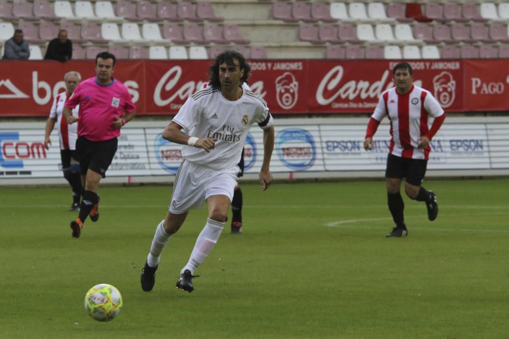 El partido del Real Madrid- Zamora CF de veteranos, en imágenes