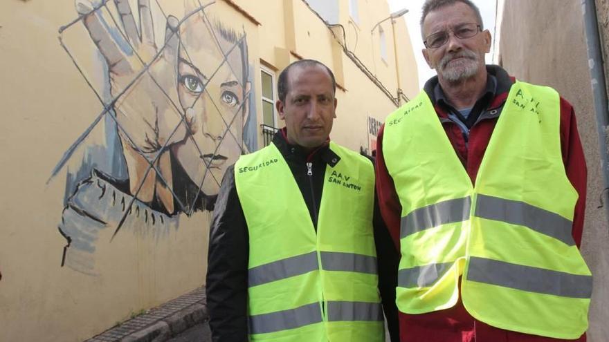 Los voluntarios de Protección Civil que vigilaban las playas hicieron huelga en junio de 2016.