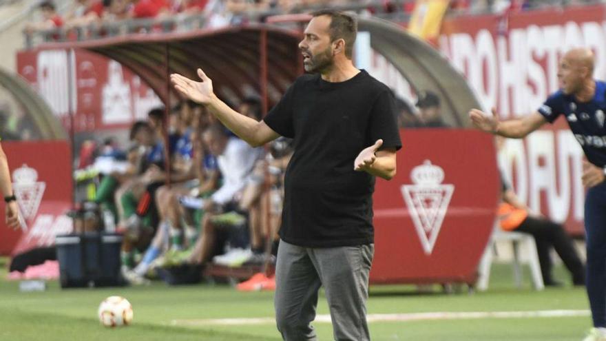 Fran Fernández: &quot;El fútbol no ha sido justo con el Real Murcia&quot;