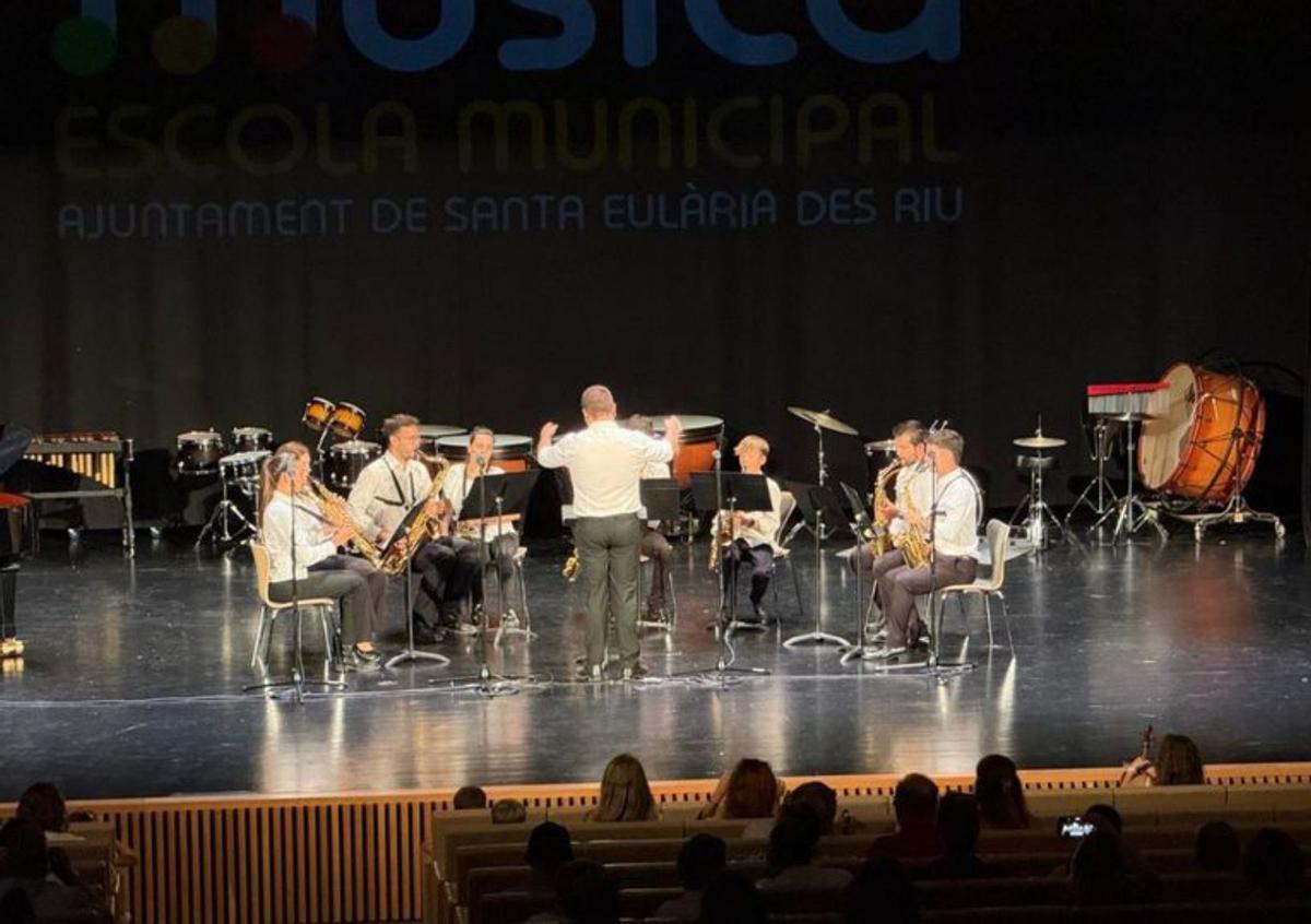 Concierto de fin de curso de 			la Escuela municipal de música