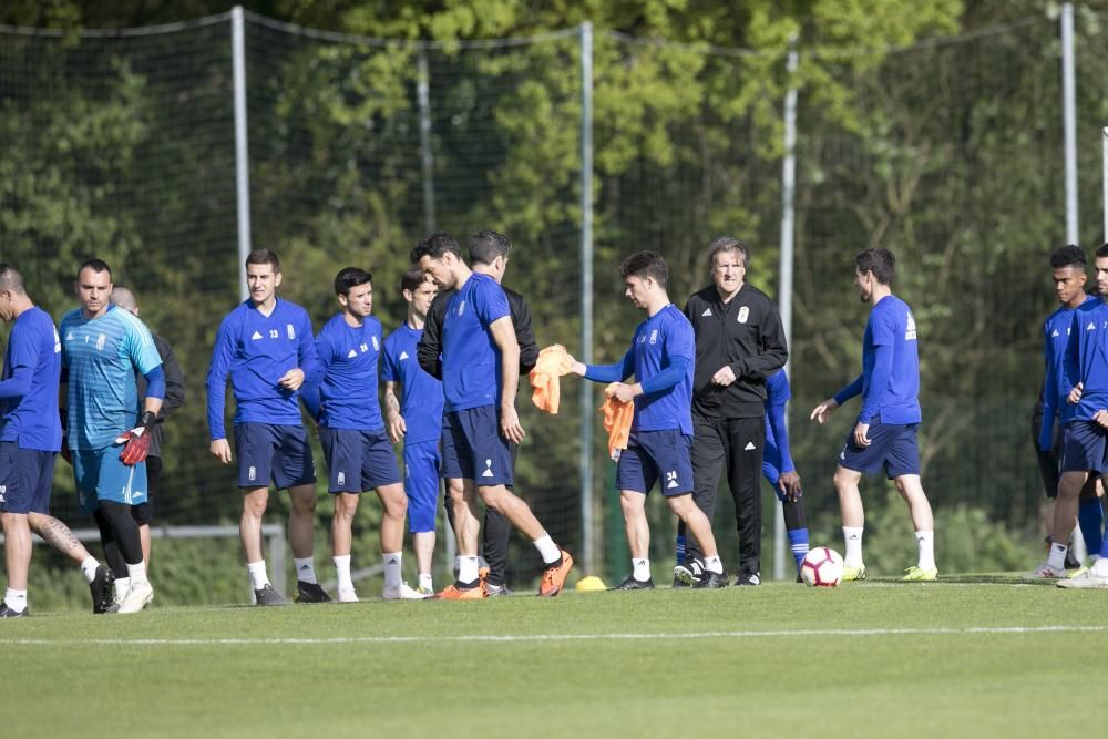 Primer día de Egea en el Oviedo tras su vuelta.