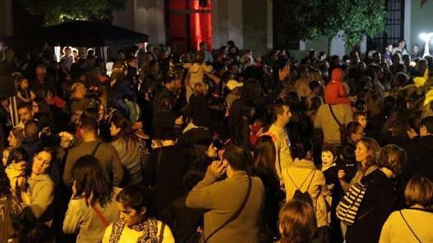 La fiesta de la noche de Halloween se celebró en el Parque Central.