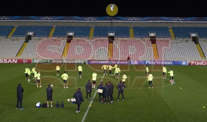 ENTRENO BARÇA EN NICOSIA