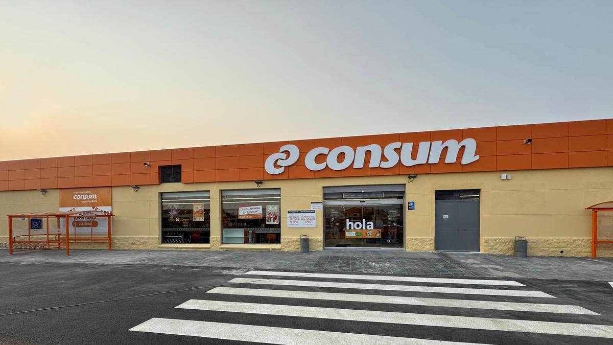 Consum acana de inagurar un supermercado en Torrevieja (en la imagen), así como otro en Sueca.