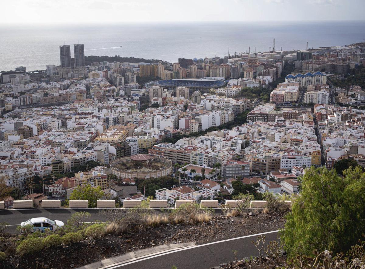 Panorámica de Santa Cruz de Tenerife. | ARTURO JIMÉNEZ
