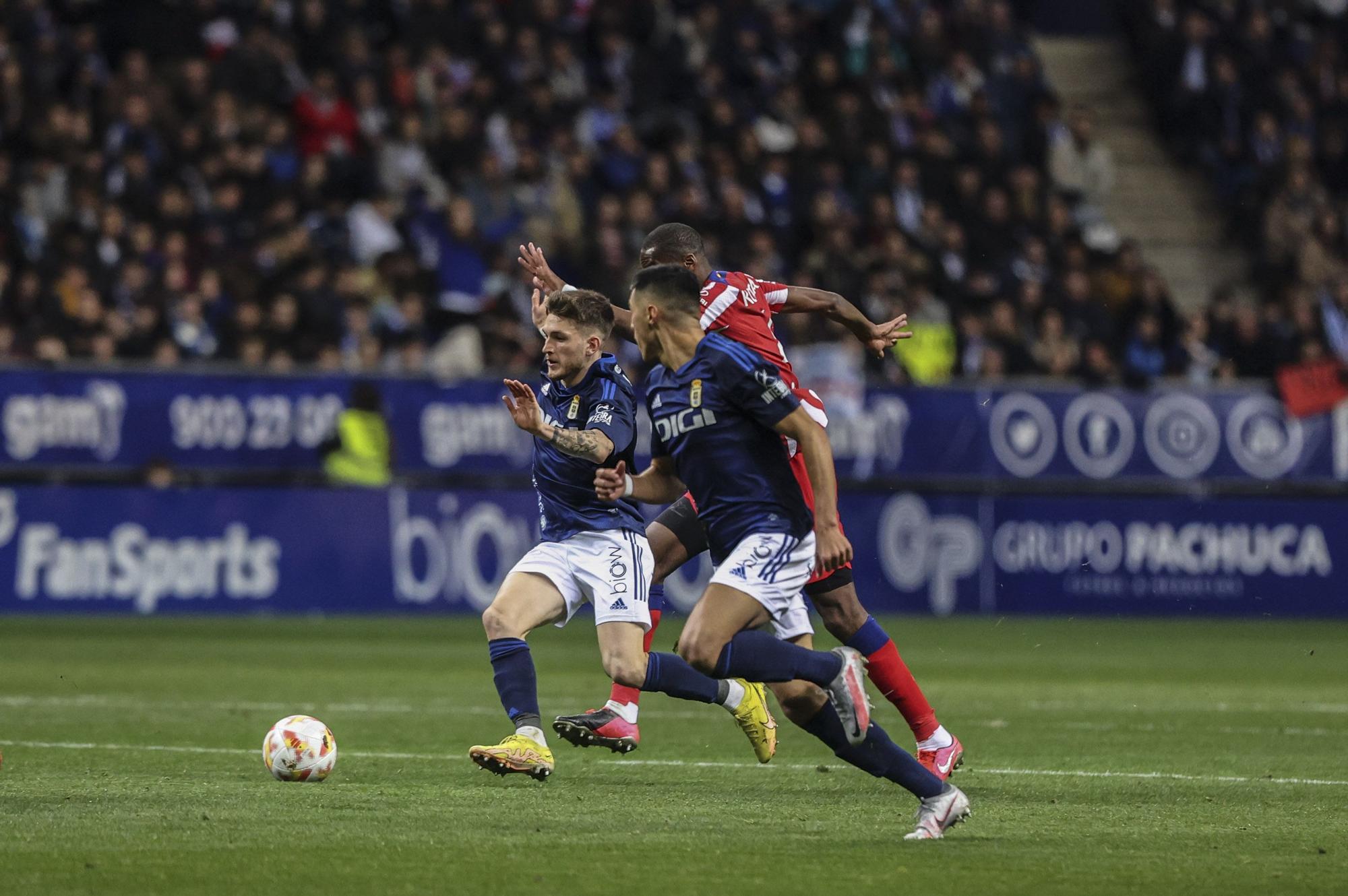 En imágenes: así fue el duelo copero entre el Real Oviedo y el Atlético de Madrid