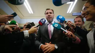 Puente cierra la puerta al rescate y cesión de la AP-9: “Vale 6.000 millones que no tenemos”