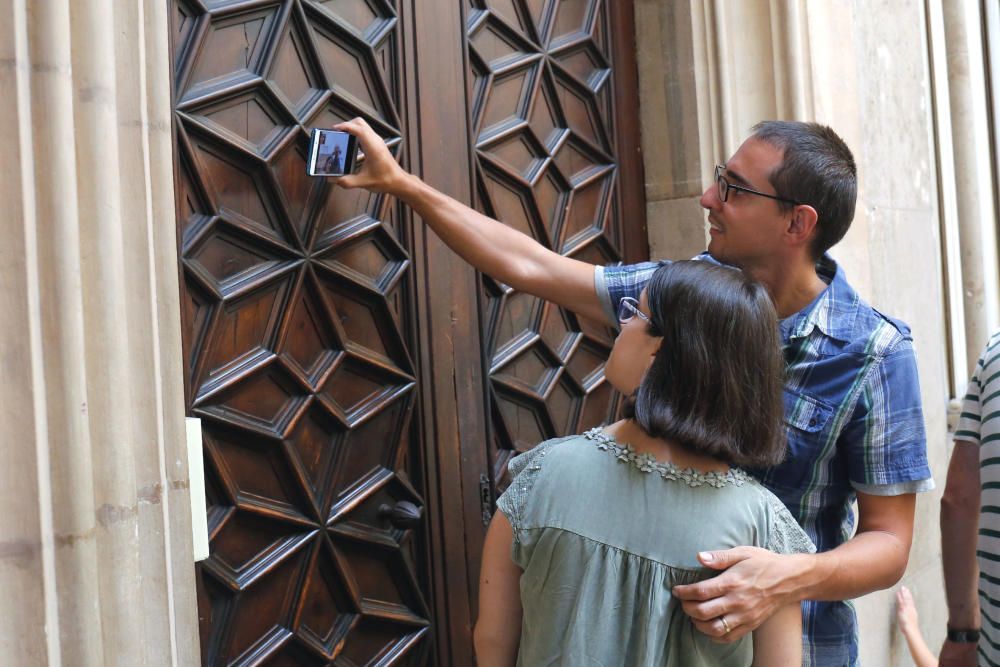 Puertas abiertas en el Palau de la Generalitat con motivo del 9 d'Octubre