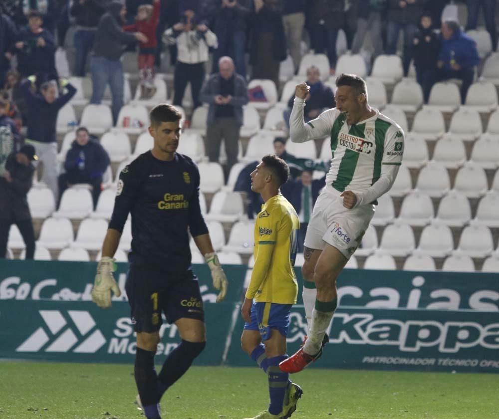 El Córdoba CF golea 4 a 1 a Las Palmas