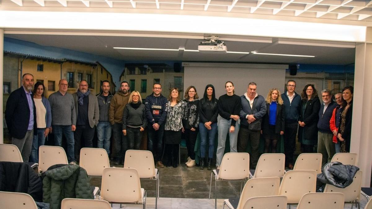 Representants de l'empresariat i l'alcalde Jordi Badia