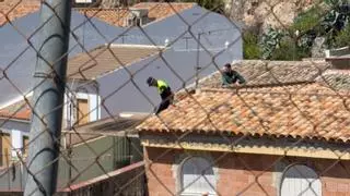 Detenida una mujer en Luque por agredir a un hombre de 70 años rescatado en una vivienda tras varios días en el suelo