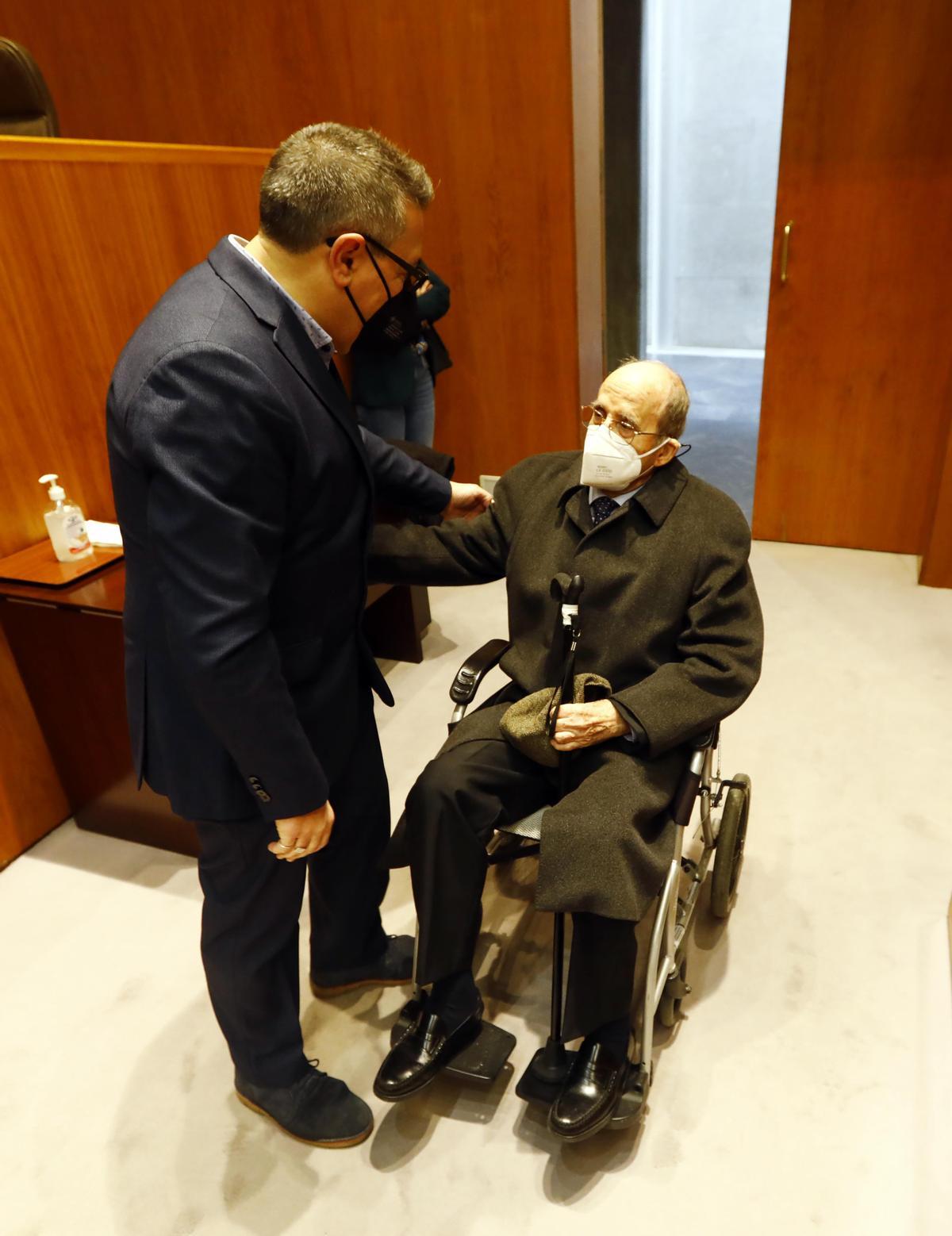 Así fue el reencuentro de presidentes autonómicos Así fue el reencuentro de presidentes autonómicos