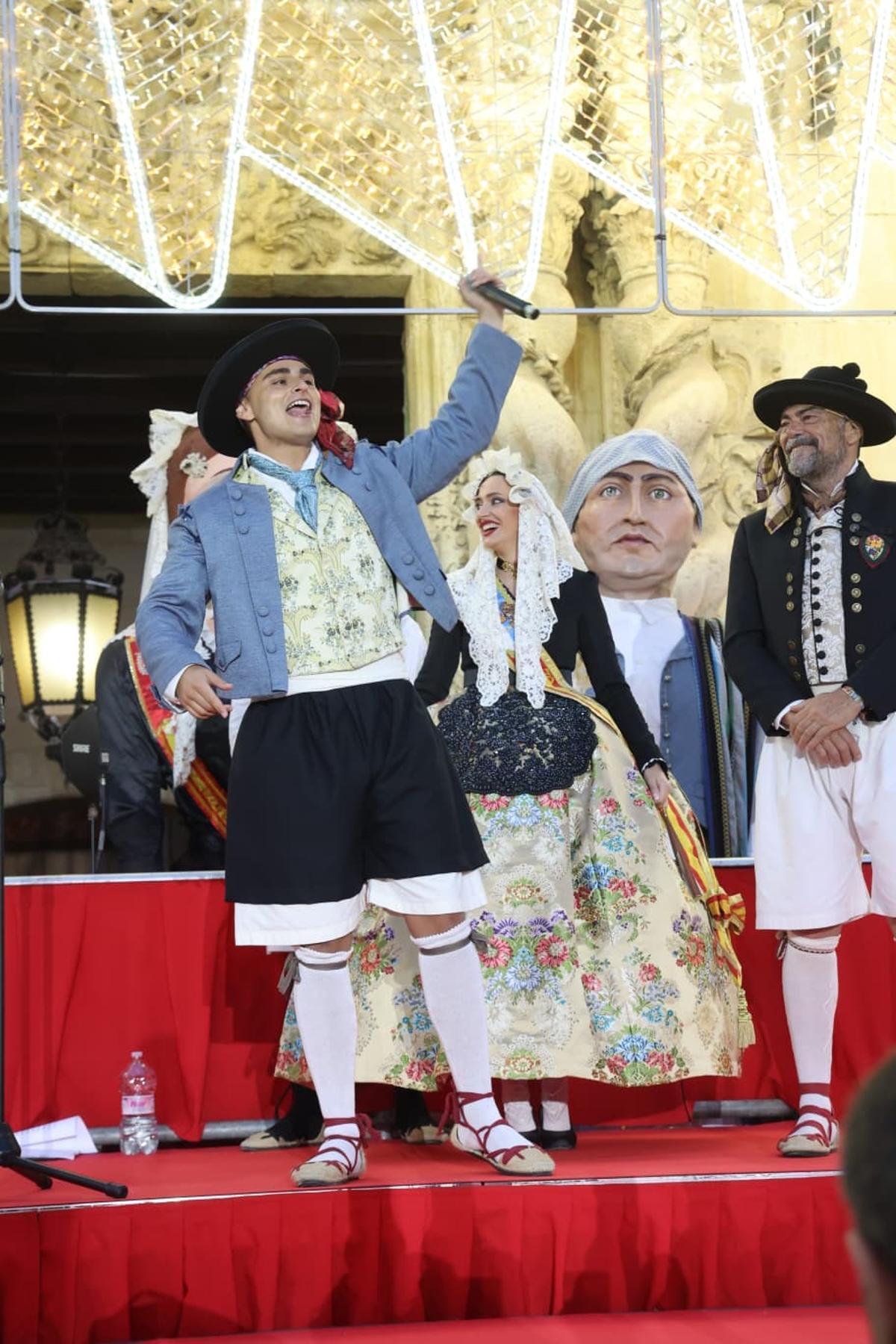 Funzo reivindica en su pregón las Hogueras como identidad de Alicante