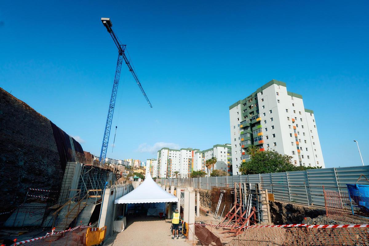 Parcela en la que se va a construir el edificio de 36 viviendas proteginadas en Jinámar.