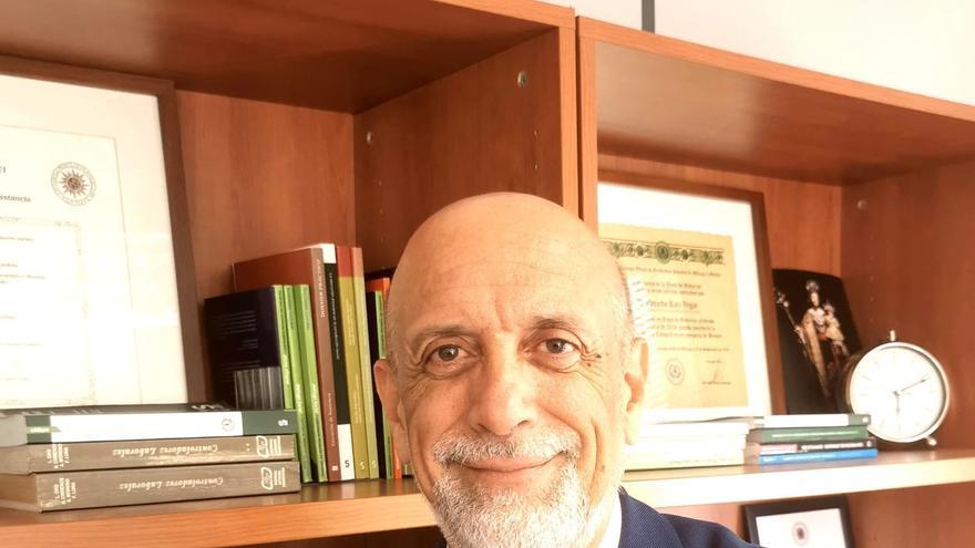 Eduardo Ruiz Vegas: «Los graduados sociales estamos en permanente formación en mediación»