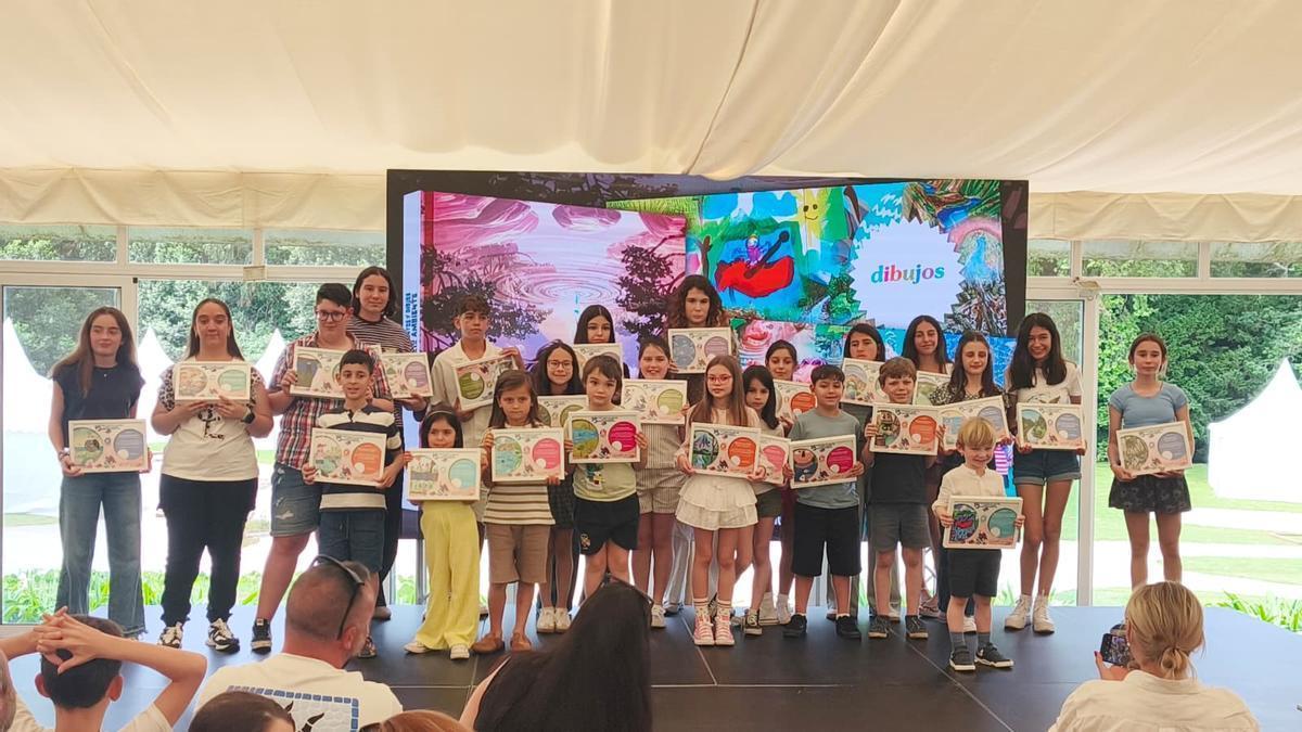 Los premiados en el Botánico.